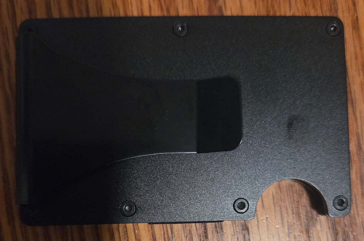 Men's Lazer Engraved sleek wallet